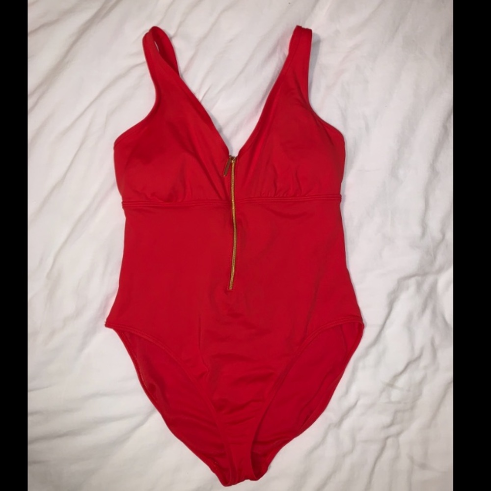One piece swimsuit